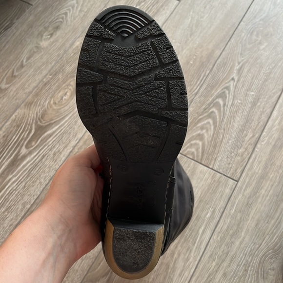 Womens fashionable Reiker boots. Worn only once! - Picture 3 of 3